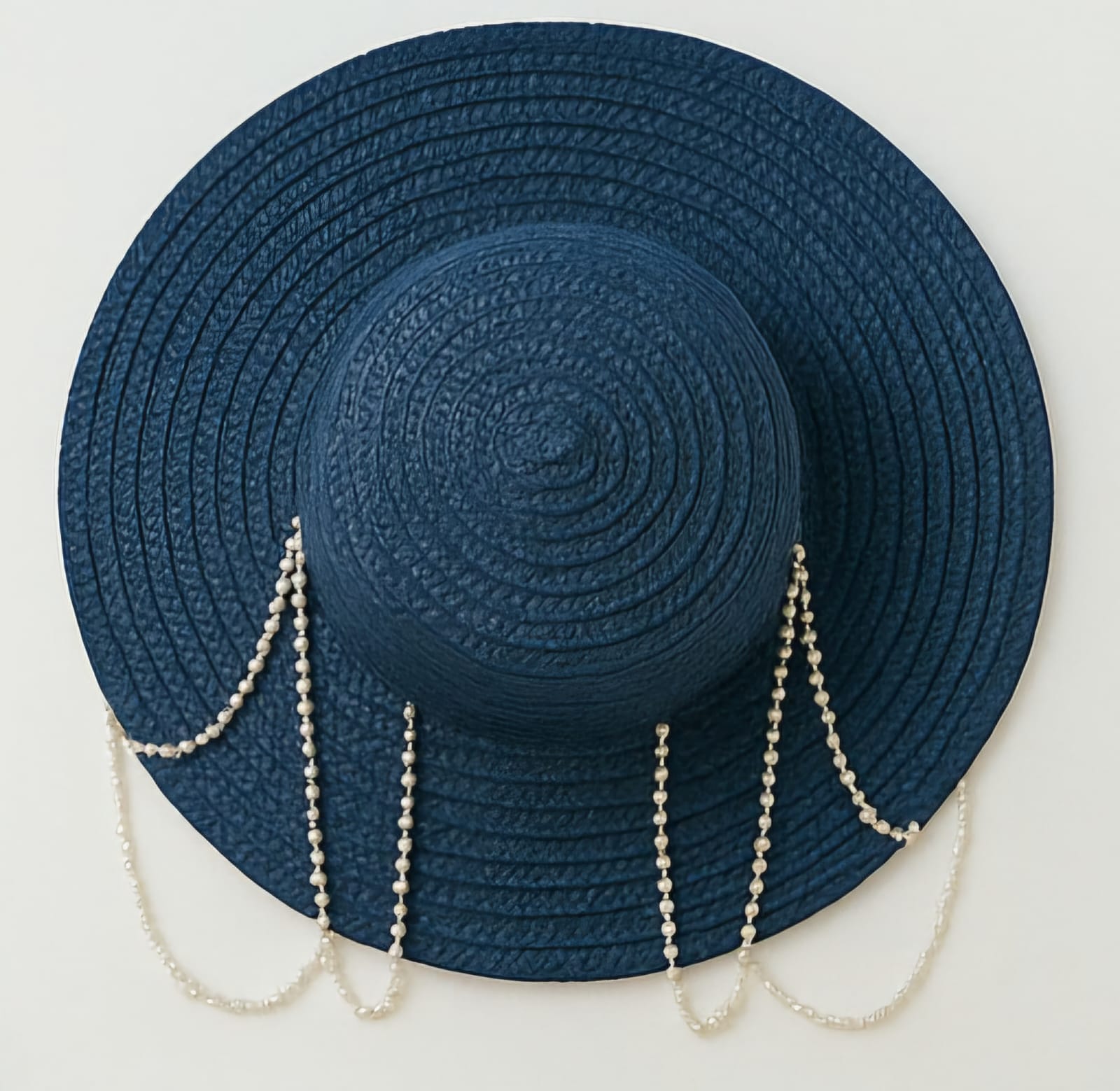 Pearl Chain Fashion Hat – Sophisticated. Stylish. Stunning venus
